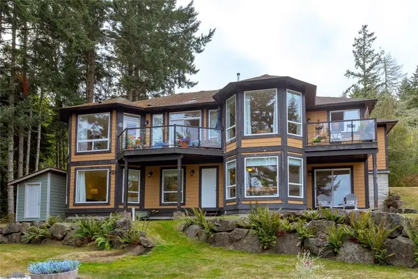 6082 Copper View Lane, Sooke BC V9Z 1B2 - 5 bed, 3 bath property for sale in Sooke