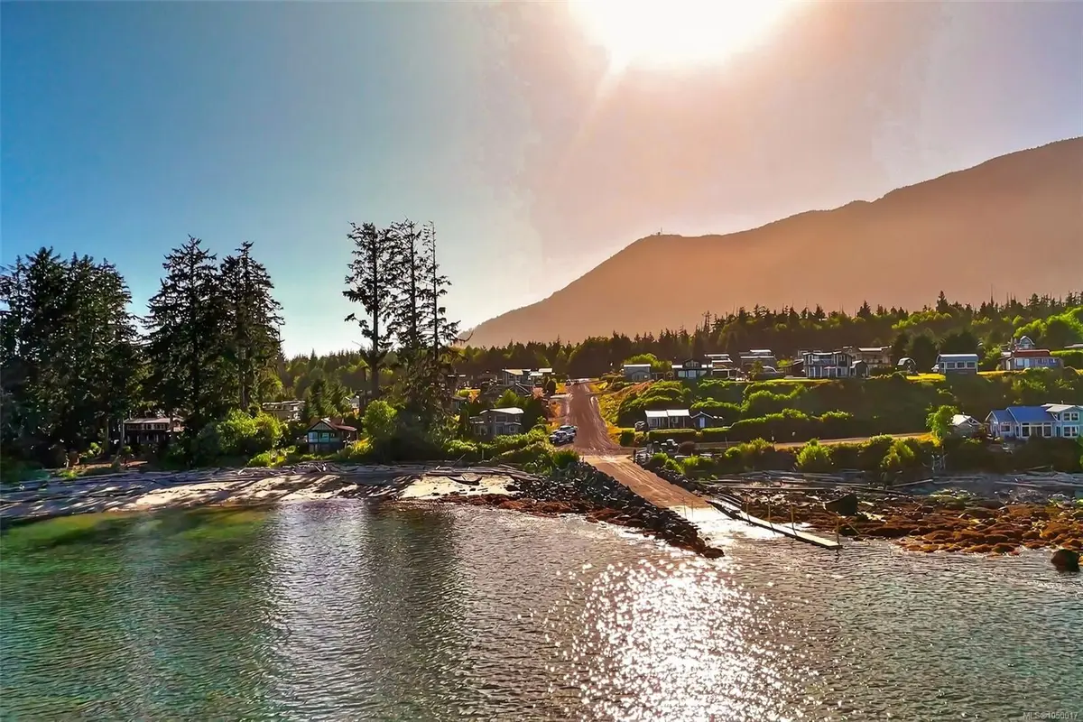 1173 Seventh Ave, Ucluelet BC V0R 3A0