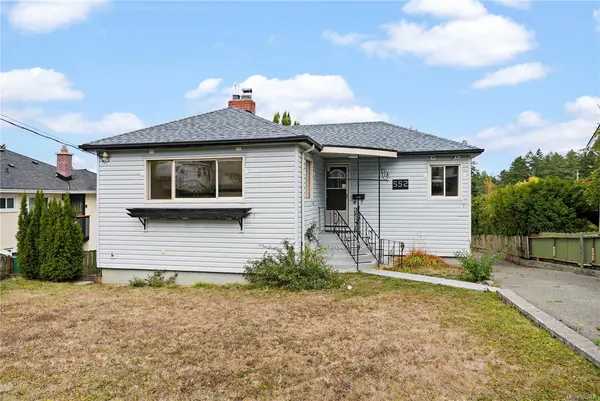 552 Davida Ave, Saanich BC V9A 2C7 - 3 bed, 2 bath property for sale in Saanich