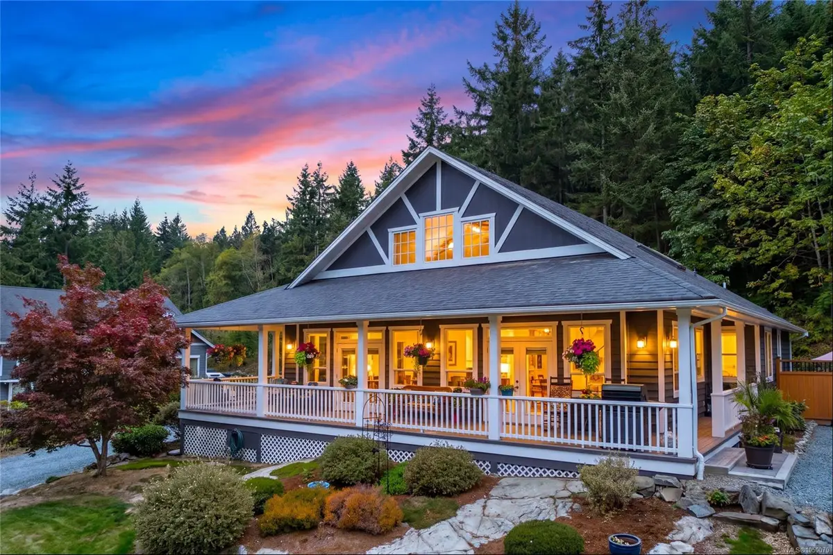 7285 Osborne Bay Rd, Duncan BC V9L 5W7