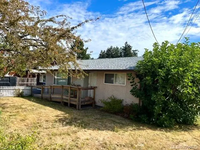 160 Moilliet St S, Parksville BC V9P 1K8