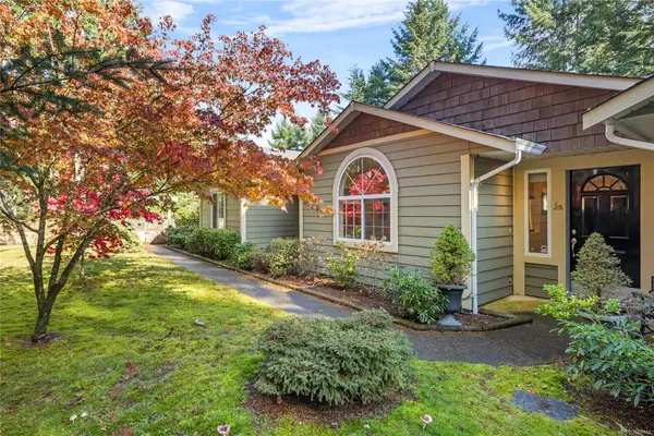 1357 Meadowood Way, Qualicum Beach BC V9K 2S4 - 4 bed, 3.0 bath in Qualicum Beach
