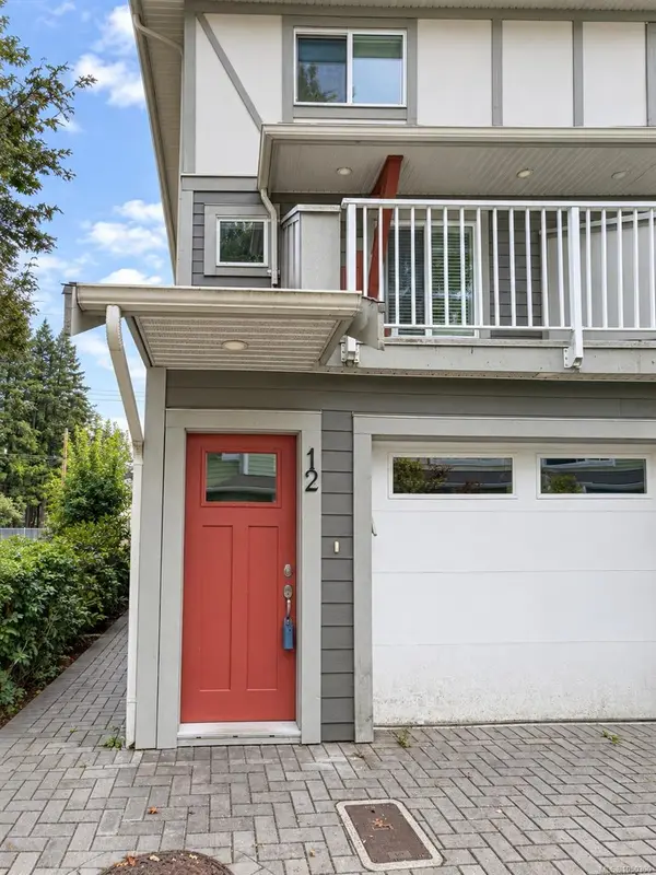 #12 - 1027 College St #12, Duncan BC V9L 2E8 - 2 bed, 2 bath property for sale in Duncan