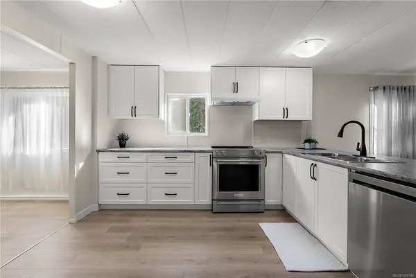 #74 - 2500 Florence Lake Rd #74, Langford BC V9B 4H2 - 3 bed, 2 bath property for sale in Langford