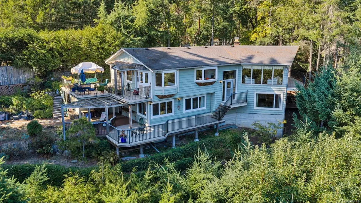 6693 Genoa Bay Rd, Duncan BC V9L 5Y7