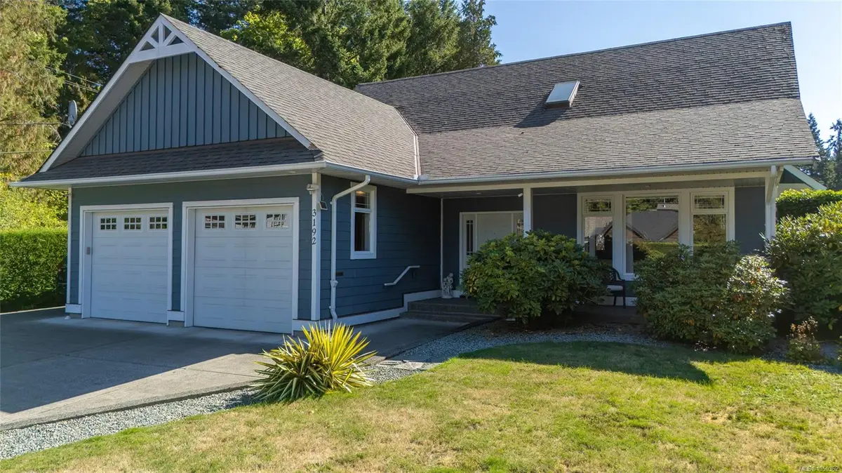 3192 Gibbins Rd, Duncan BC V9L 1G8