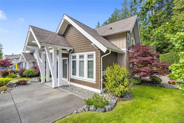 #62 - 5251 Island Hwy W #62, Qualicum Beach BC V9K 1S8 - 3 bed, 2 bath property for sale in Qualicum Beach