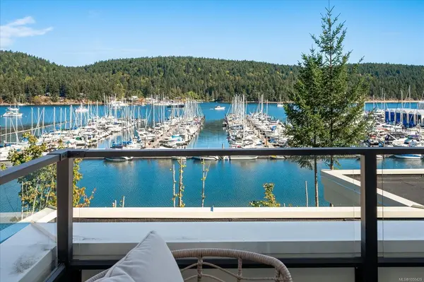 #5 - 152 Marina View Dr #5, Ladysmith BC V9G 1K4 - 2 bed, 3 bath property for sale in Ladysmith