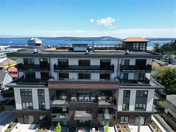 #304 - 45 Haliburton St #304, Nanaimo BC V9R 4V6 - 2 bed, 1 bath property for sale in Nanaimo