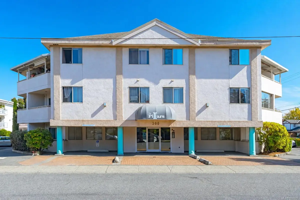 #204 - 300 Bundock Ave #204, Duncan BC V9L 3N9