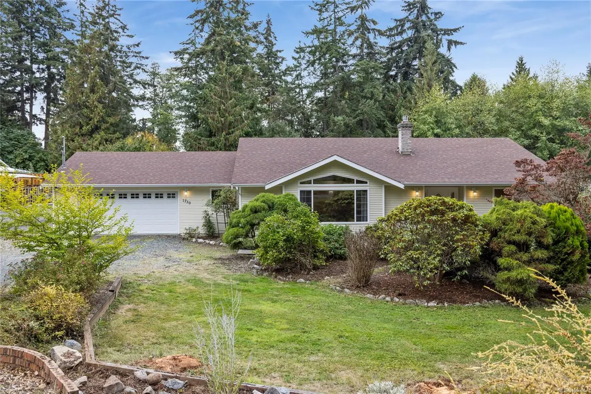 1730 Sangster Cres, Nanoose Bay BC V9P 9C4