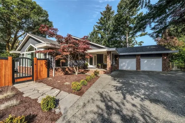 3361 Redden Rd, Nanoose Bay BC V9P 9H4 - 4 bed, 2 bath property for sale in Nanoose Bay