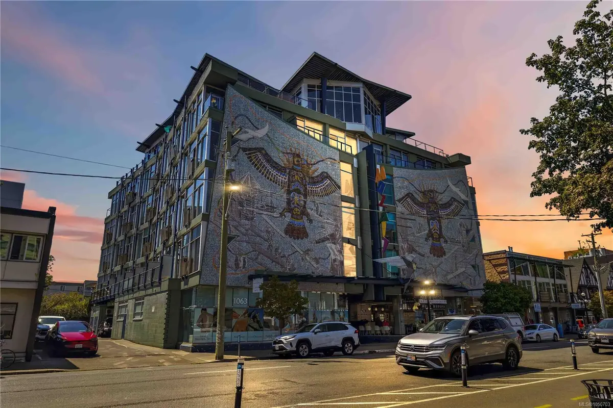 #213 - 1061 Fort St #213, Victoria BC V8V 5A1