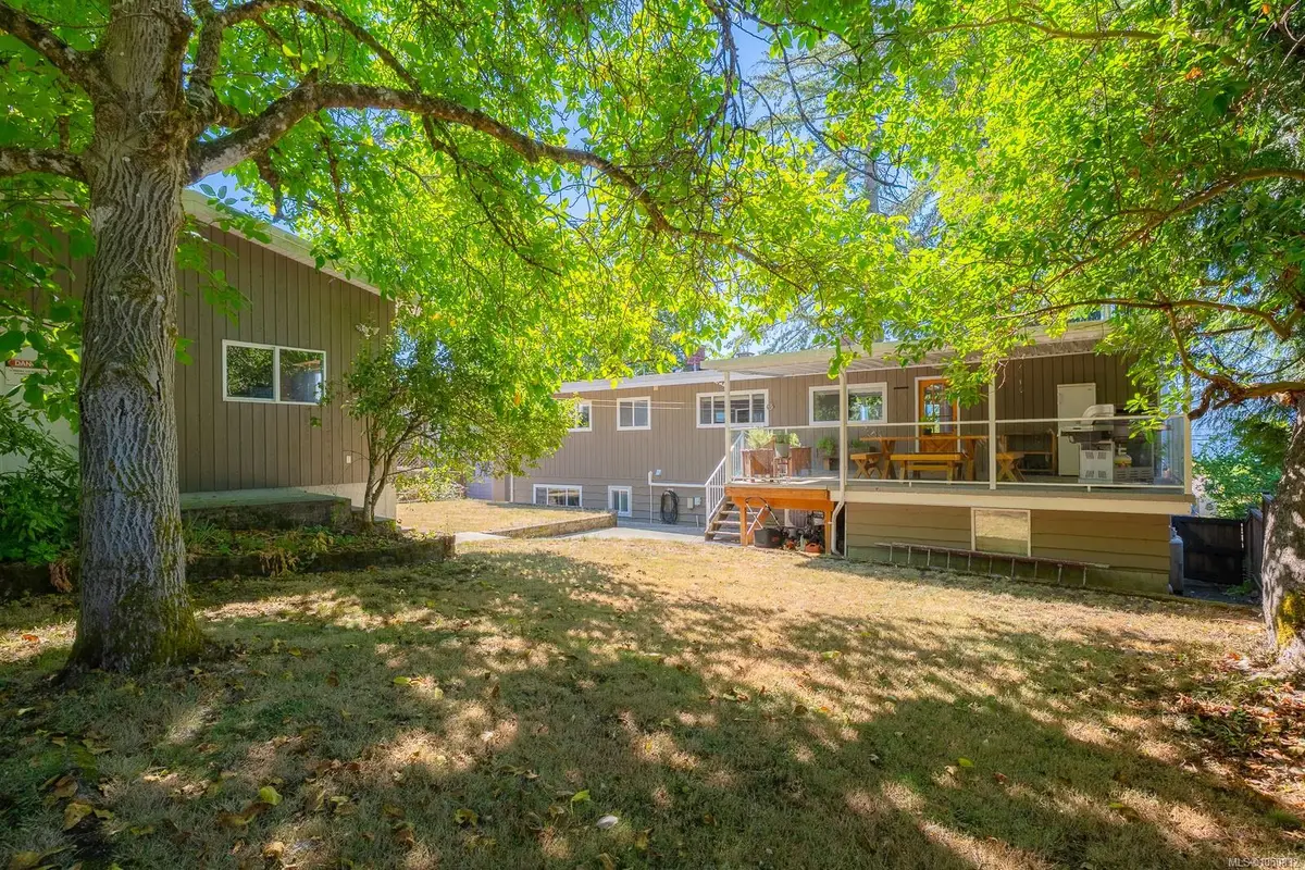 2373 Anderson Ave, Port Alberni BC V9Y 2W7