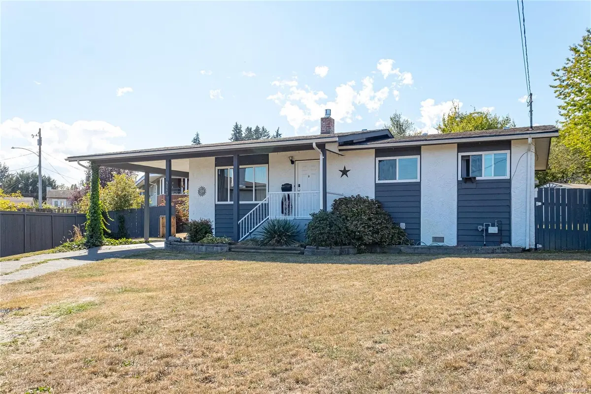 3140 Highfield Rd, Duncan BC V9L 4A5