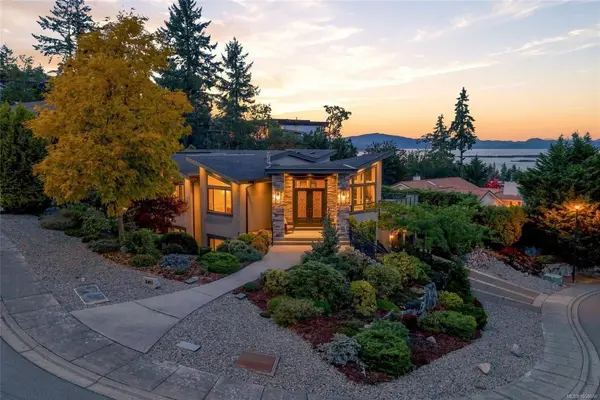 3495 Simmons Pl, Nanoose Bay BC V9P 9J8 - 4 bed, 4 bath property for sale in Nanoose Bay