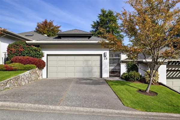 #23 - 4360 Emily Carr Dr #23, Saanich BC V8X 4Y4 - 3 bed, 3 bath property for sale in Saanich
