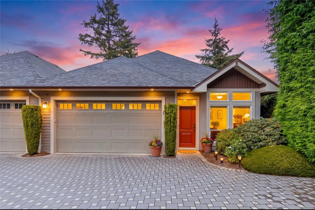 #1 - 551 Bezanton Way #1, Colwood BC V9C 0C5