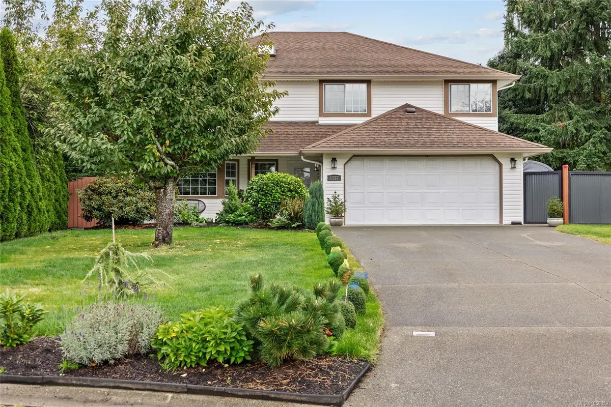 1557 Flicker Pl, Courtenay BC V9N 8M6