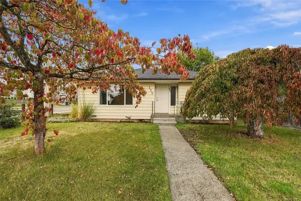 193 Corfield St, Parksville BC V9P 0A8 - 2 bed, 1 bath property for sale in Parksville