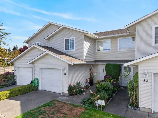 #84 - 717 Aspen Rd #84, Comox BC V9M 3X4 - 3 bed, 3.0 bath in Comox
