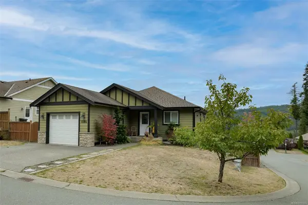 1084 Lisa Close, Shawnigan Lake BC V8H 2H8 - 3 bed, 3.0 bath in Shawnigan Lake