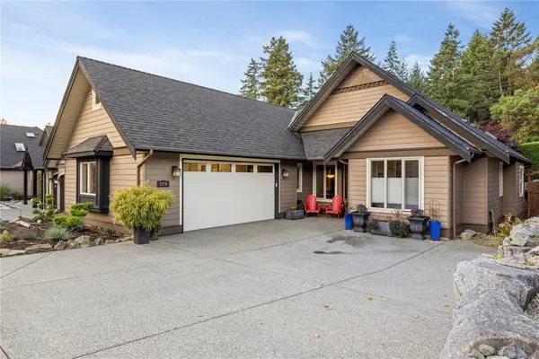 3370 Bradner Cir, Nanoose Bay BC V9P 9M5 - 2 bed, 3.0 bath in Nanoose Bay
