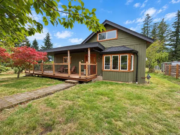 6008 Grandview Rd, Port Alberni BC V9Y 8W1 - 4 bed, 2 bath property for sale in Port Alberni