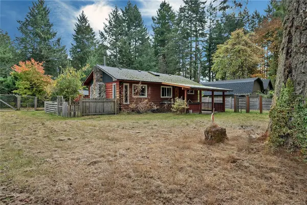 4485 Colwin Rd, Campbell River BC V9H 1E6 - 3 bed, 2.0 bath in Campbell River