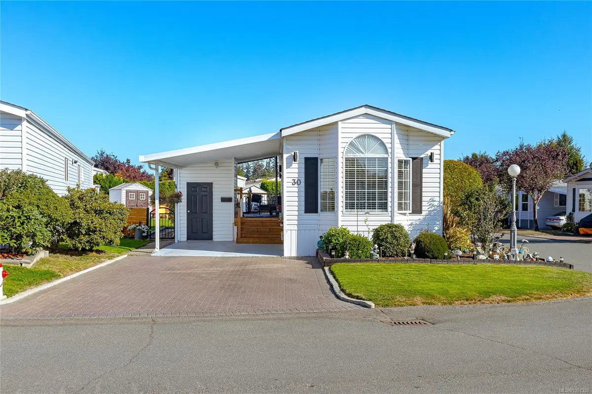 #30 - 7583 Central Saanich Rd #30, Central Saanich BC V8M 2B6