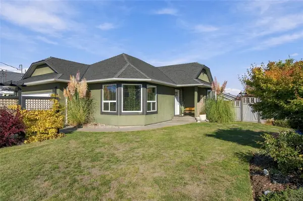 878 Temple St, Parksville BC V9P 2L8 - 3 bed, 2.0 bath in Parksville