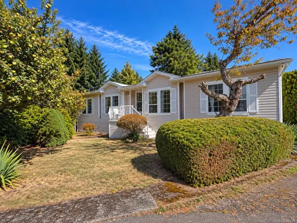 #23 - 6820 Parklands Pl #23, Lantzville BC V0R 2H0 - 3 bed, 2.0 bath in Lantzville