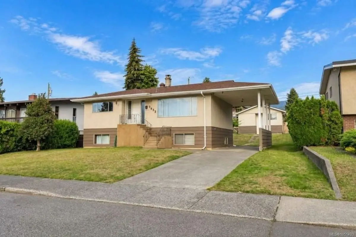 2433 5th Ave, Port Alberni BC V9Y 2G6