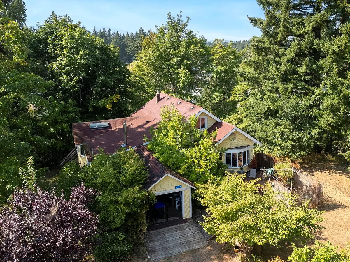 1185 5th St, Courtenay BC V9N 1L7