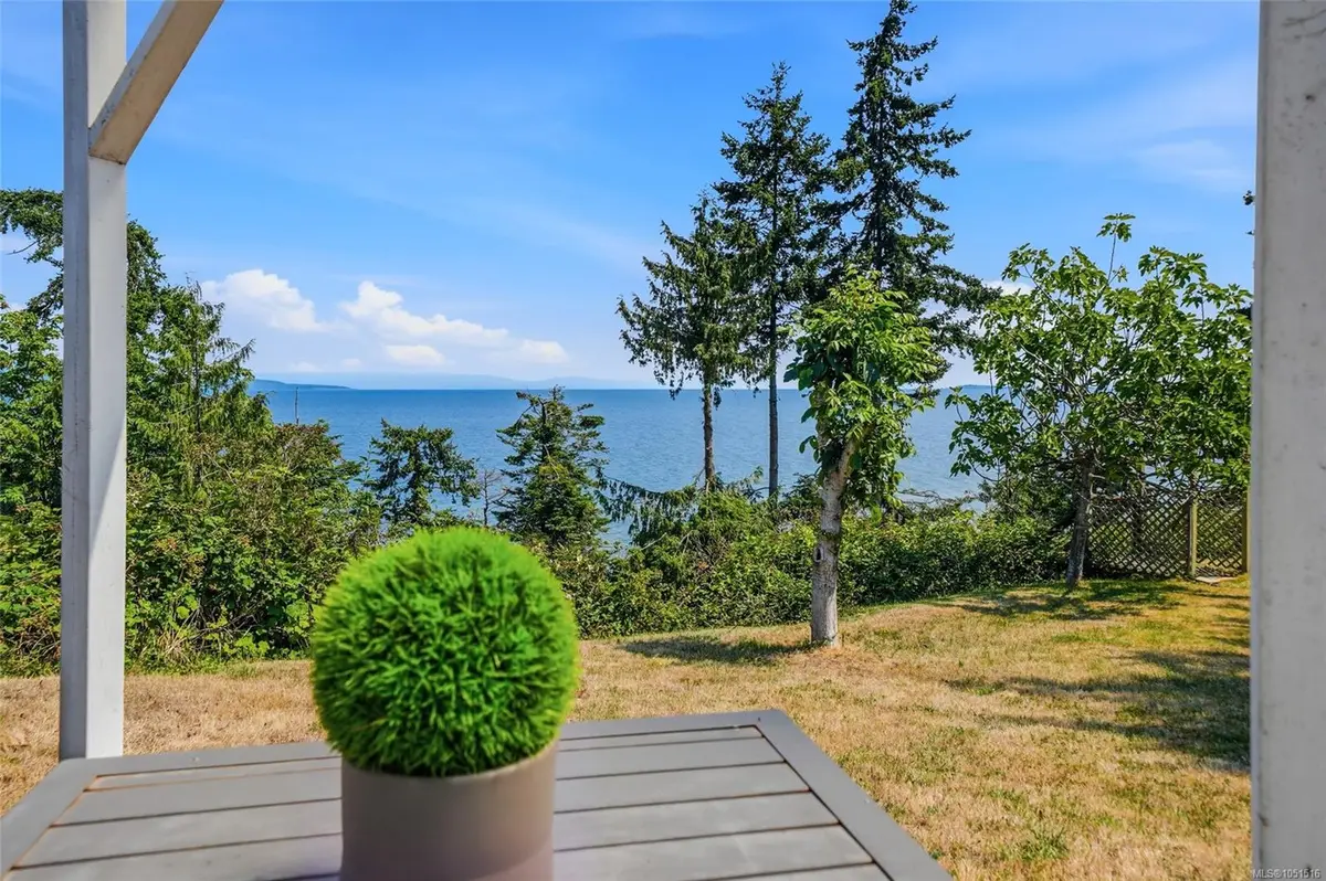 590 Willow St, Parksville BC V9P 1A5