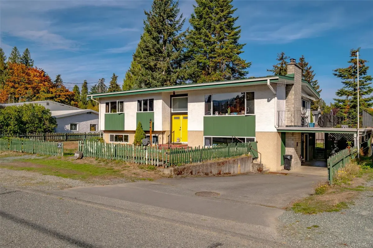 2895 Josephine St, Chemainus BC V0R 1K3