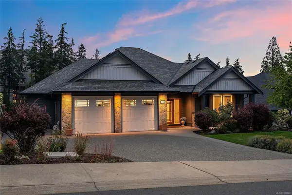 2152 Champions Way, Langford BC V9B 0R9 - 4 bed, 4 bath property for sale in Langford
