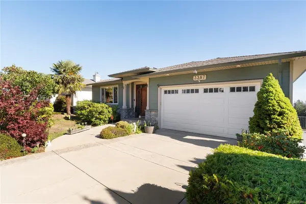 3387 Haida Dr, Colwood BC V9C 3V9 - 4 bed, 3.0 bath in Colwood
