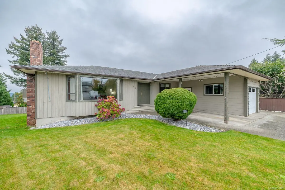 551 Birch St S, Campbell River BC V9W 6A7