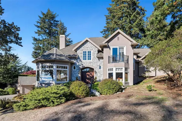906 Cobblestone Lane, Saanich BC V8Y 3G3 - 5 bed, 4 bath property for sale in Saanich
