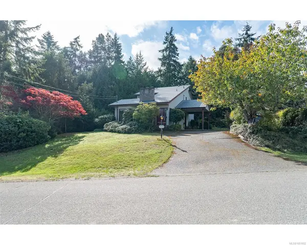 142 SUNNINGDALE Rd W, Qualicum Beach BC V9K 1K7 - 2 bed, 2 bath property for sale in Qualicum Beach