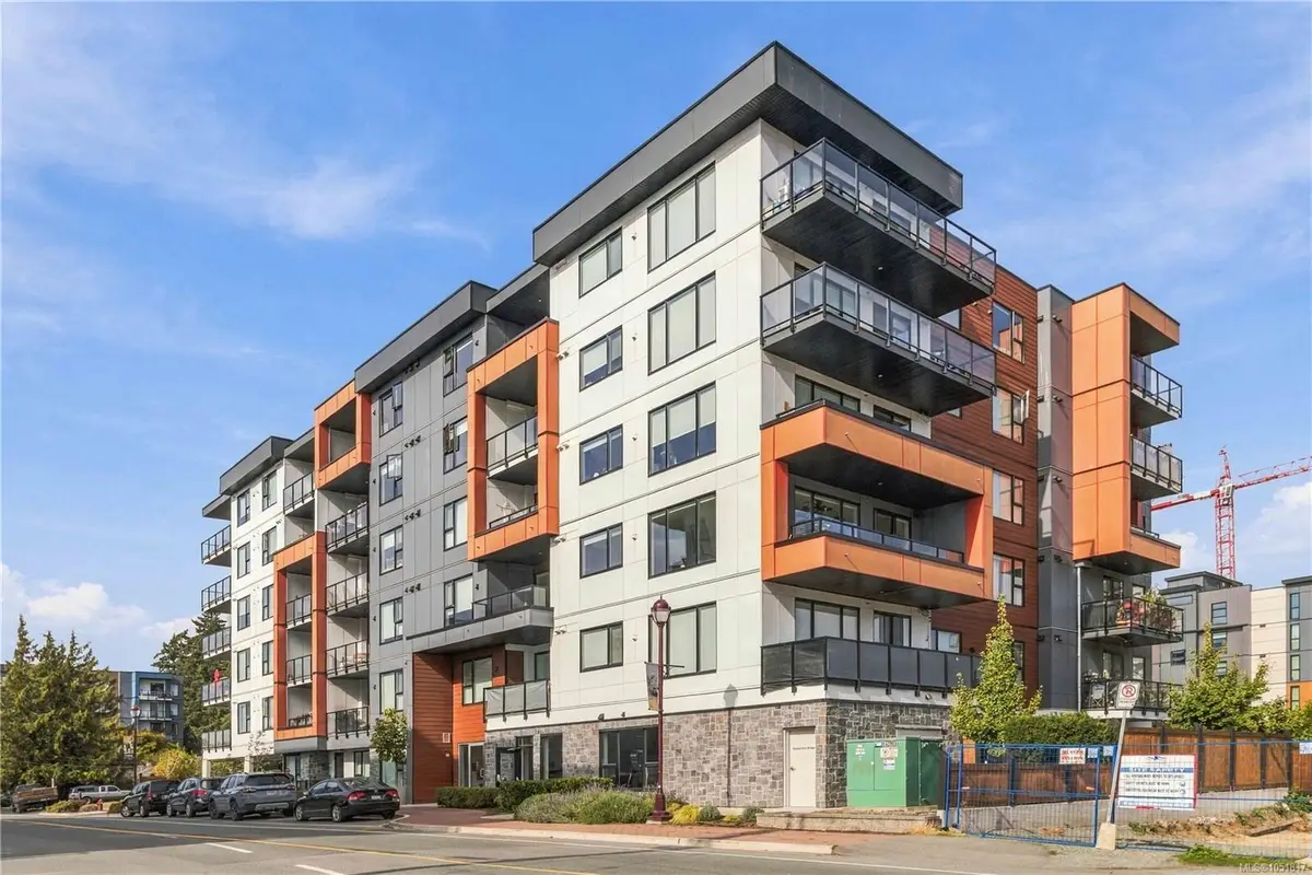 #602 - 810 Orono Ave #602, Langford BC V9B 6Y9