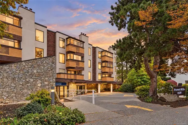 #306 - 1518 Pandora Ave #306, Victoria BC V8R 1A8 - 2 bed, 2 bath property for sale in Victoria