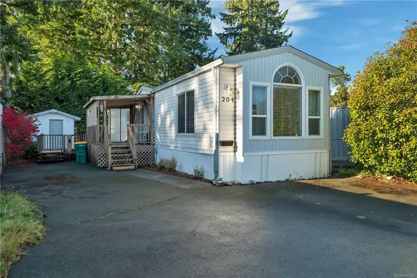 #204 - 3120 ISLAND Hwy #204, Campbell River BC V9W 5G1 - 2 bed, 1.0 bath in Campbell River