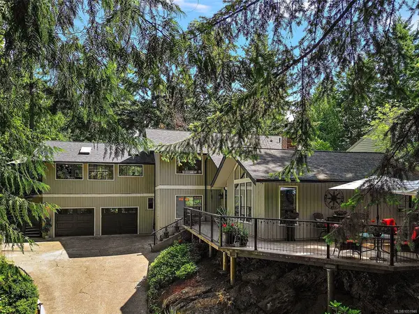 10936 Boas Rd, North Saanich BC V8L 5J1 - 4 bed, 4.0 bath in North Saanich