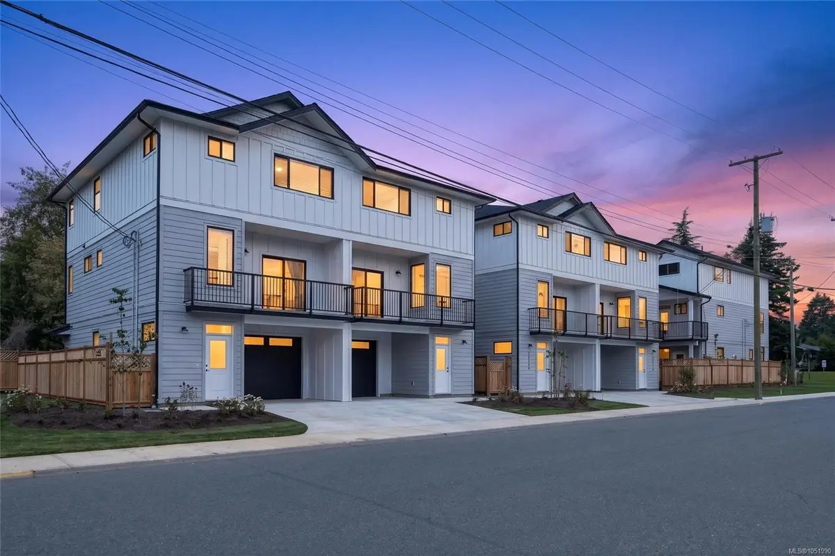 2022A Galerno Rd, Campbell River BC V9W 0A2