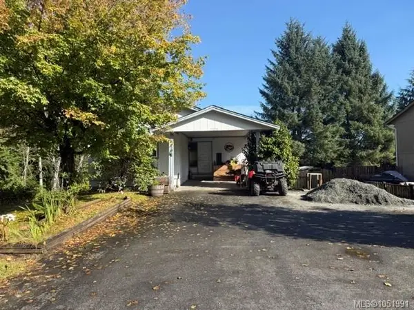 7725 Duval Ave, Port Hardy BC V0N 2P0 - 3 bed, 2 bath property for sale in Port Hardy
