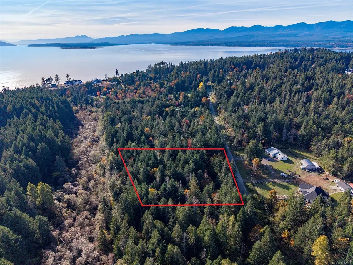 Lot 4 Morland Rd, Comox BC V9M 3B2