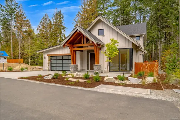 537 Balata Bay Dr, Qualicum Beach BC V9K 0B9 - 3 bed, 3.0 bath in Qualicum Beach