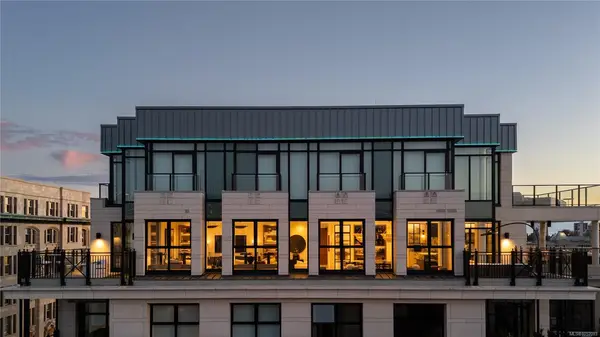 #601 - 888 Government St #601, Victoria BC V8W 0G5 - 2 bed, 3 bath property for sale in Victoria